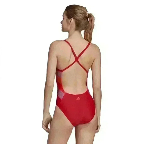 NEW! Adidas Women’s 42" Athly Light Swimsuit NWT $60 - Picture 2 of 3